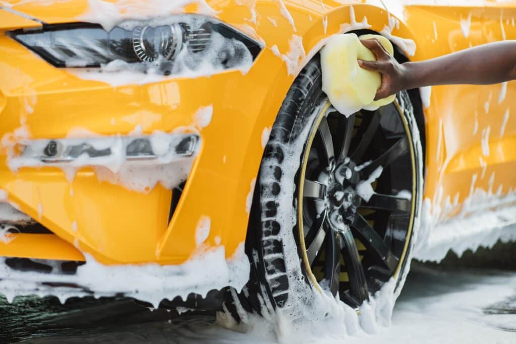 The Two-Bucket Washing Method: A Comprehensive Guide for Northampton Car Enthusiasts